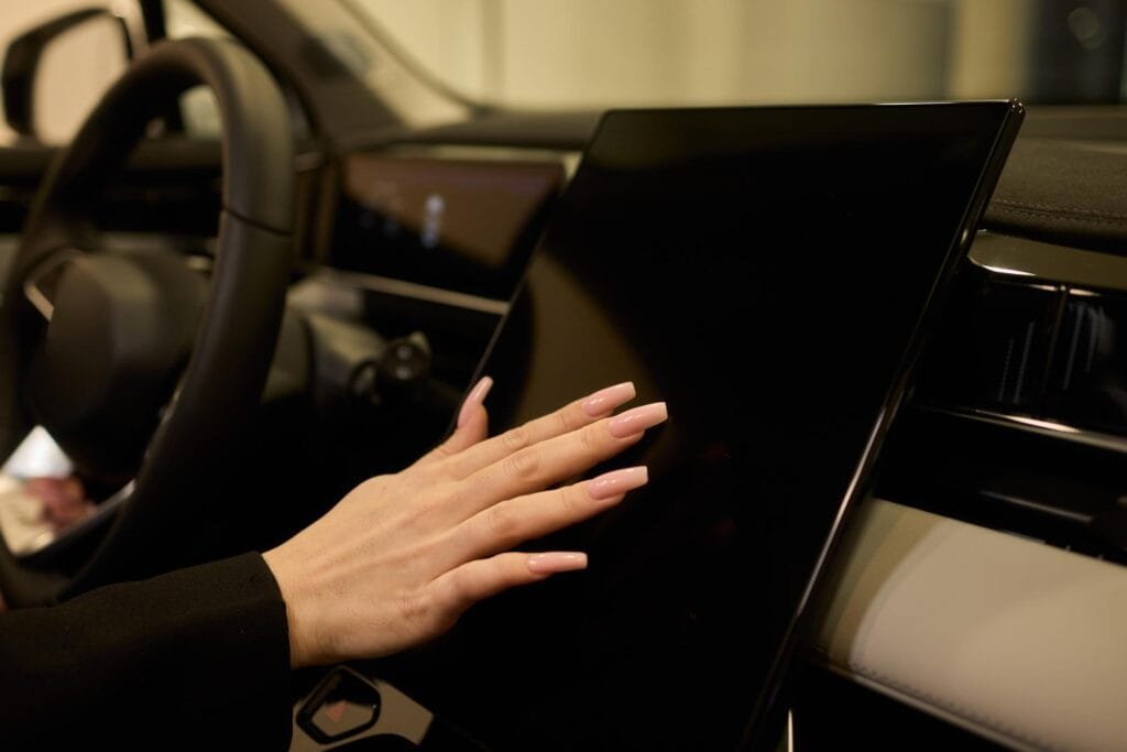 Guide to luxury vehicle capacity and features