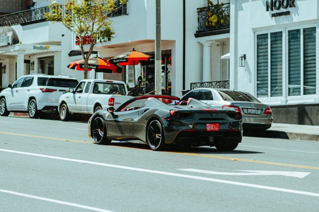 how to find luxury transport in Palo Alto