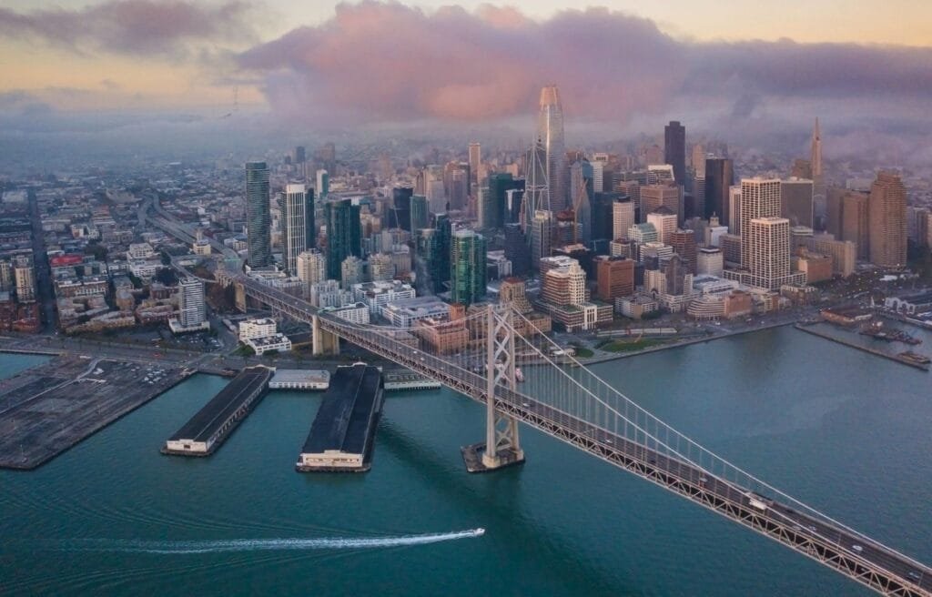 how to arrange luxury rides for airport travel in San Francisco