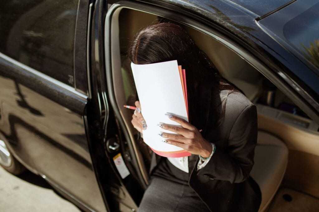 how to arrange private transport for families in Sunnyvale