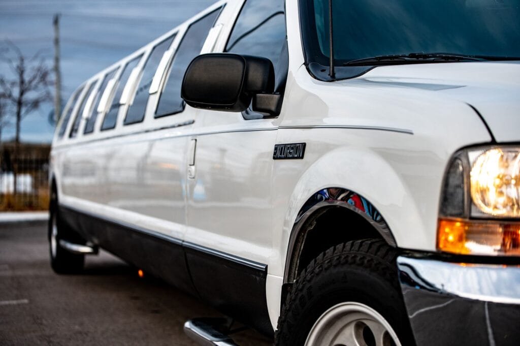 how to book limo for family events in Bay Area