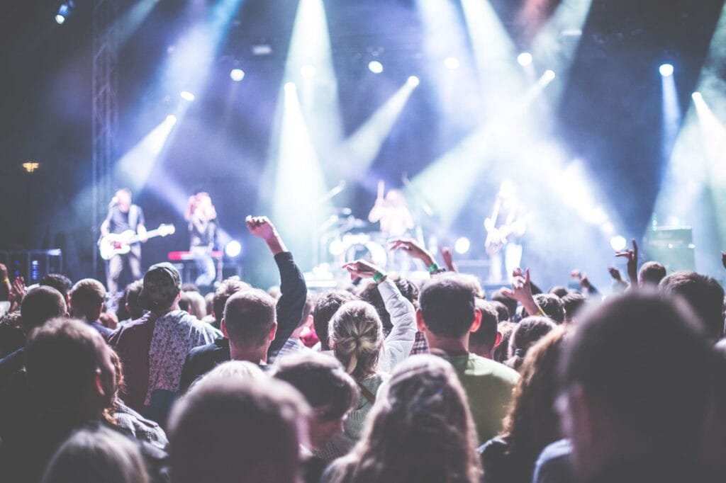 how to find limo for music festivals in Bay Area