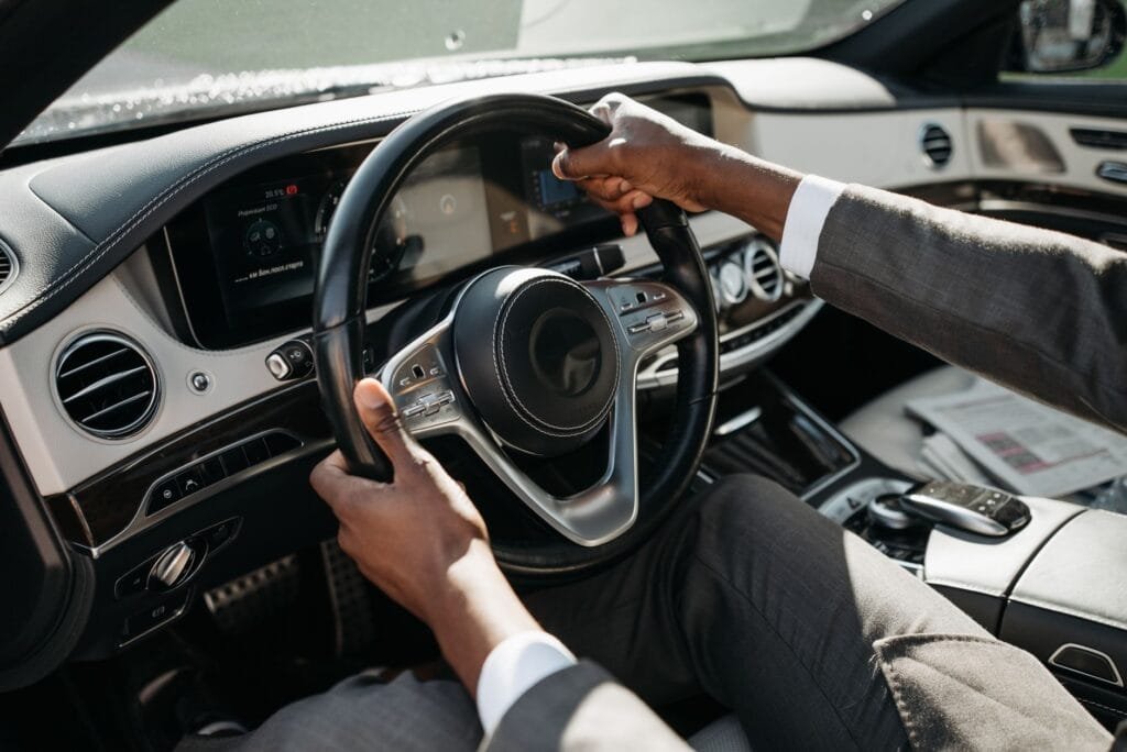 how to hire a luxury driver in Hayward