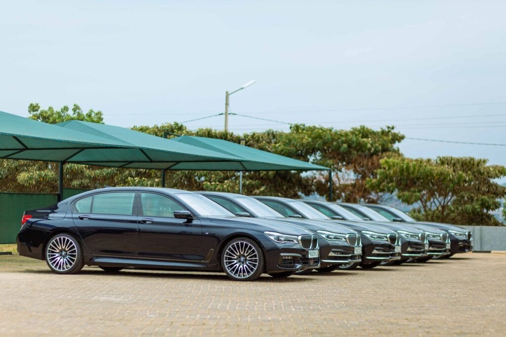 how to hire limo for corporate events
