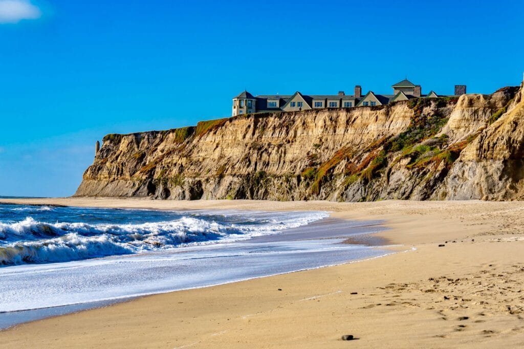 luxury rides for group outings in San Mateo