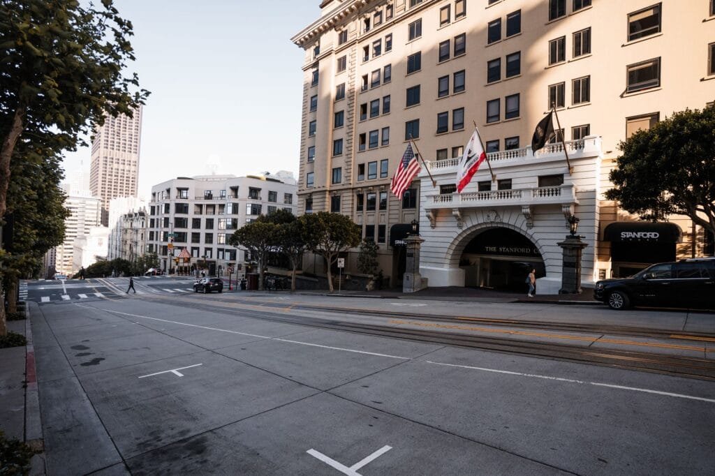 how to choose a reliable chauffeur in San Francisco