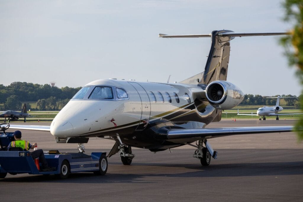 luxury airport transport services in Fremont