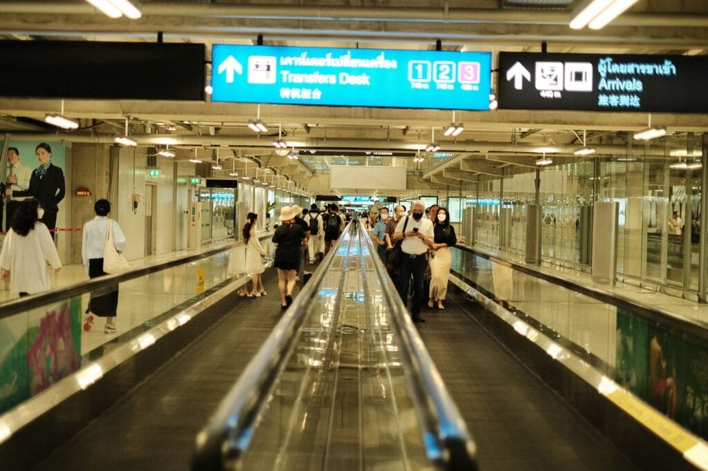 safe airport transfers for international travelers