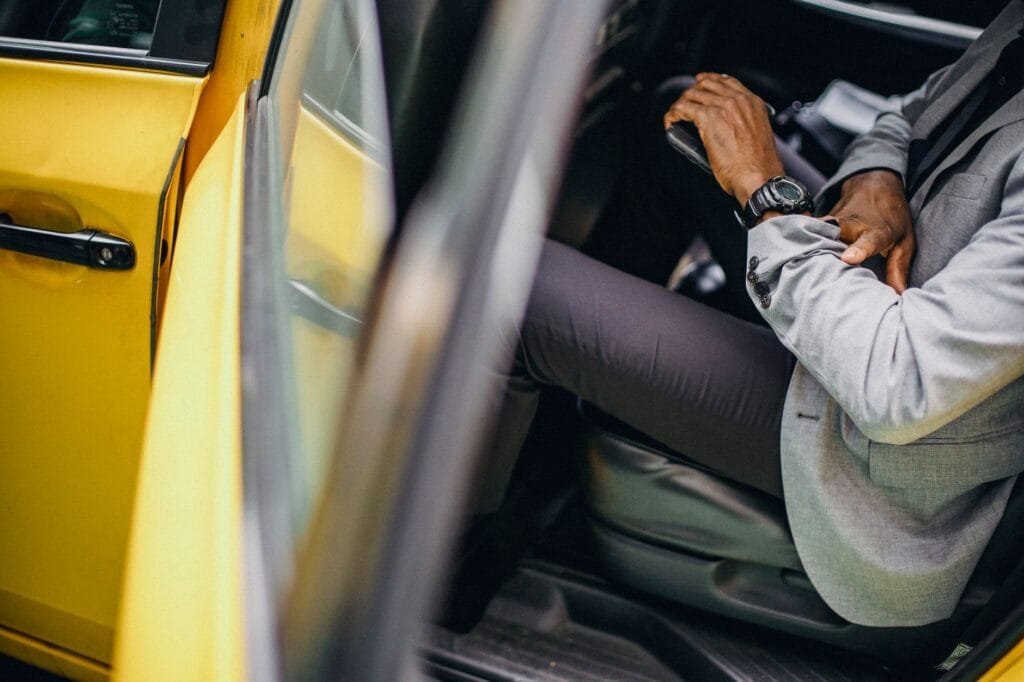 safe and punctual chauffeur services in San Mateo